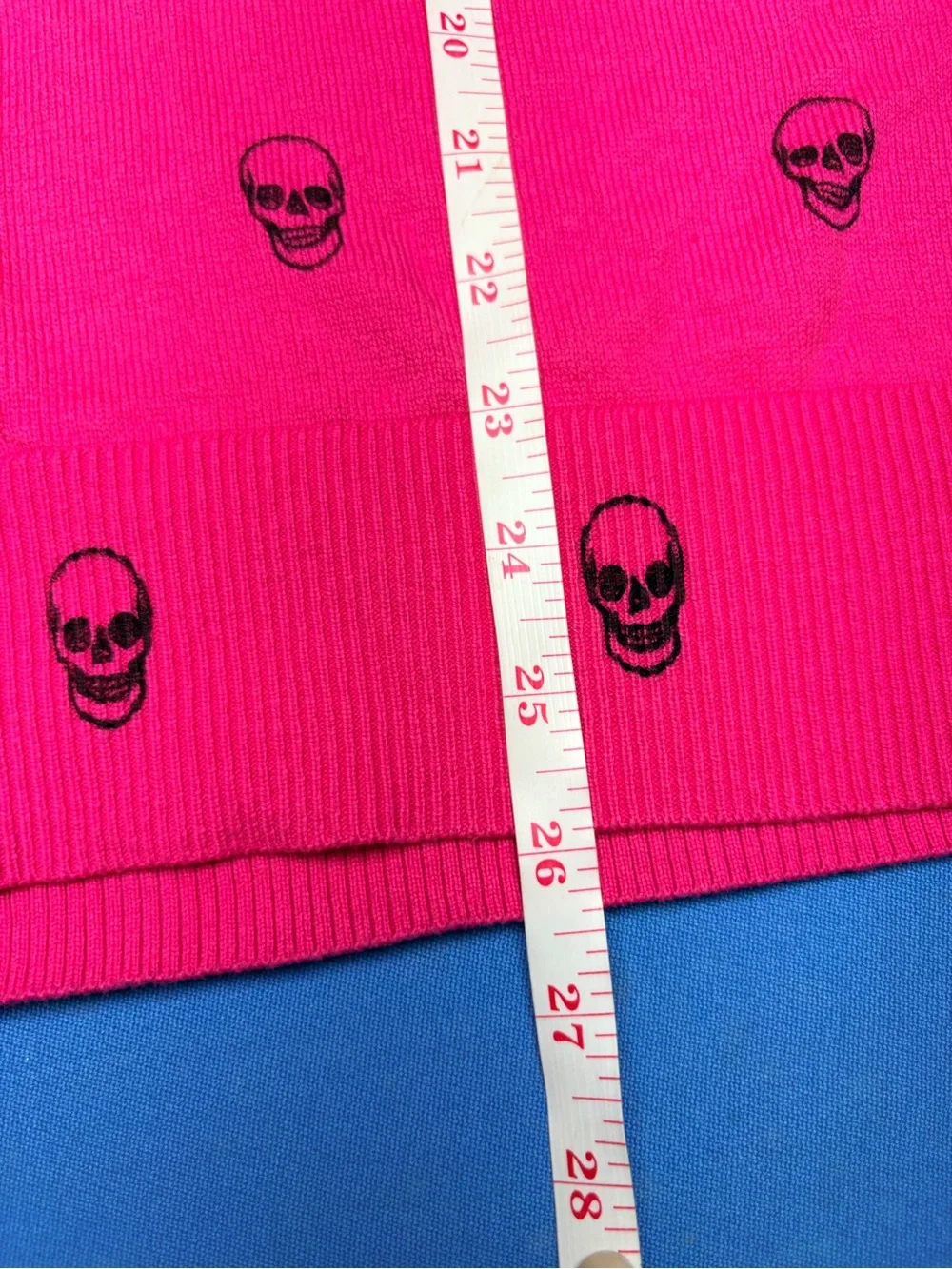 Torrid Hot Pink Skull Print Sweater Womens size 2